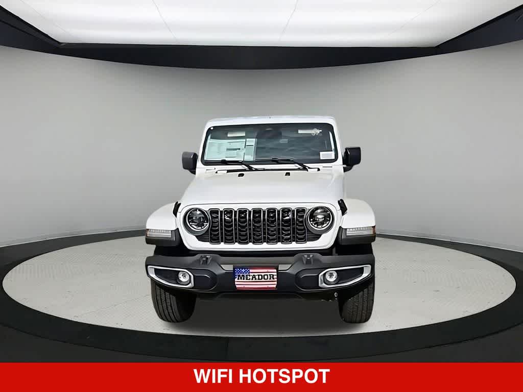 Thumbnail: 2026 Jeep Gladiator - 3