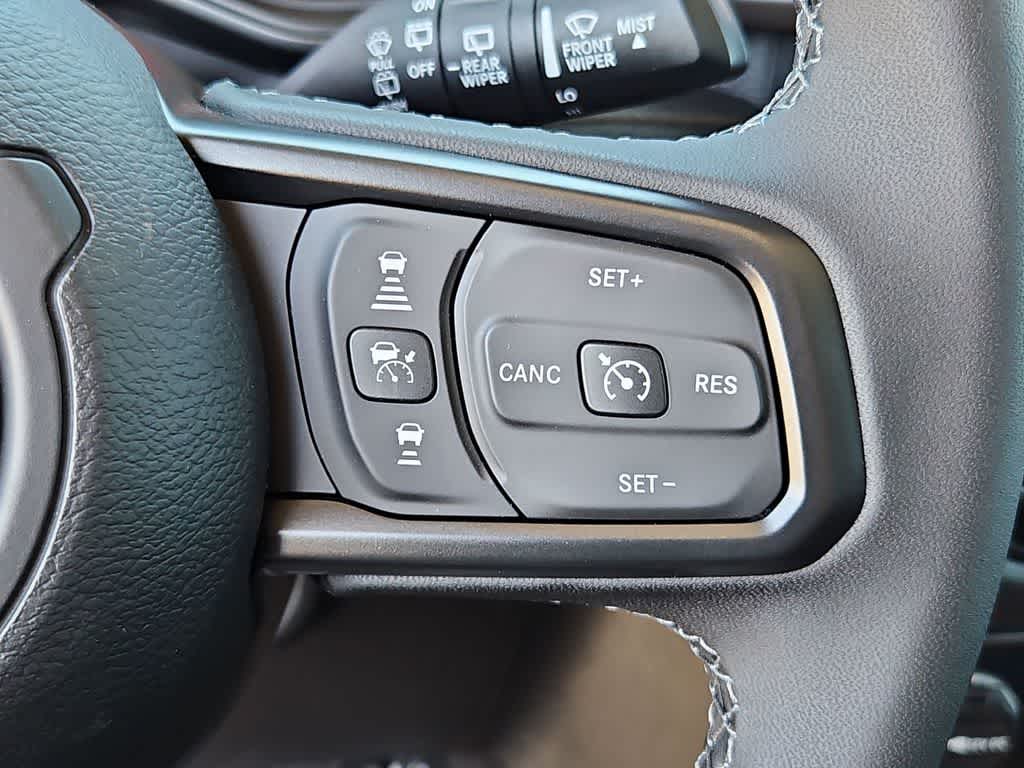 Thumbnail: 2025 Jeep Wrangler - 26