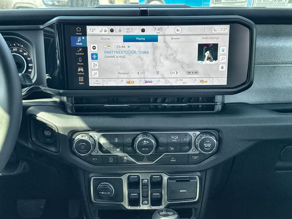 Thumbnail: 2026 Jeep Wrangler - 16