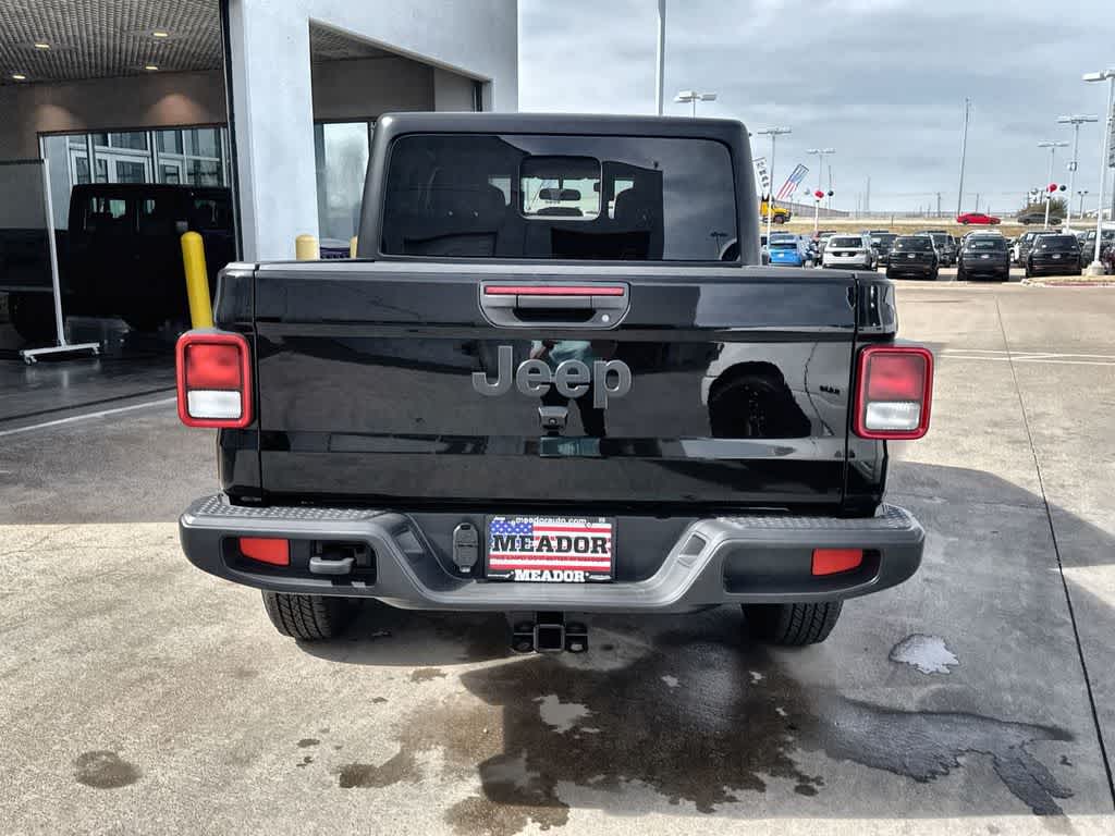 Thumbnail: 2026 Jeep Gladiator - 5