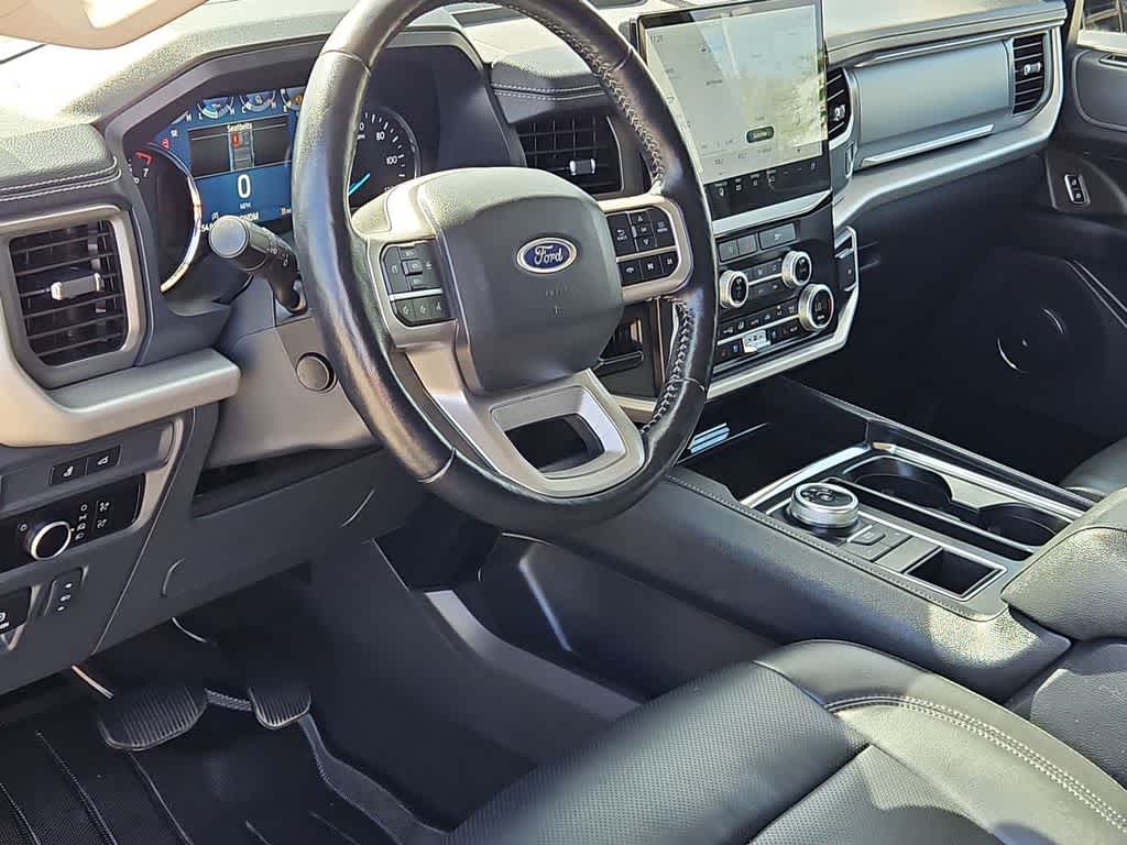 Thumbnail: 2023 Ford Expedition - 10