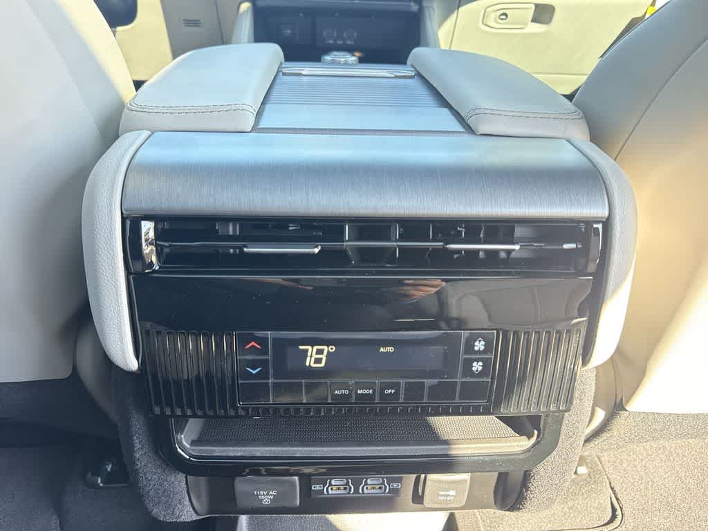 Thumbnail: 2026 Jeep Grand Wagoneer - 21