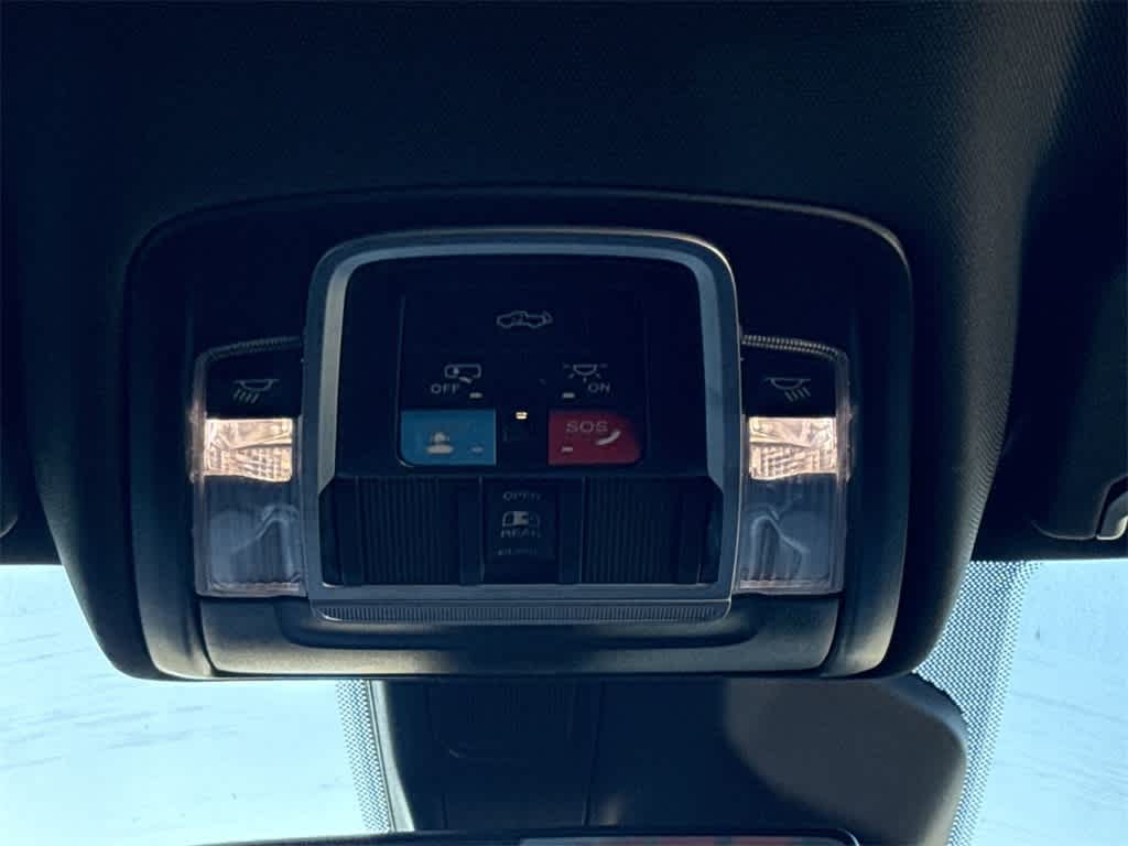 Thumbnail: 2025 RAM 1500 - 21