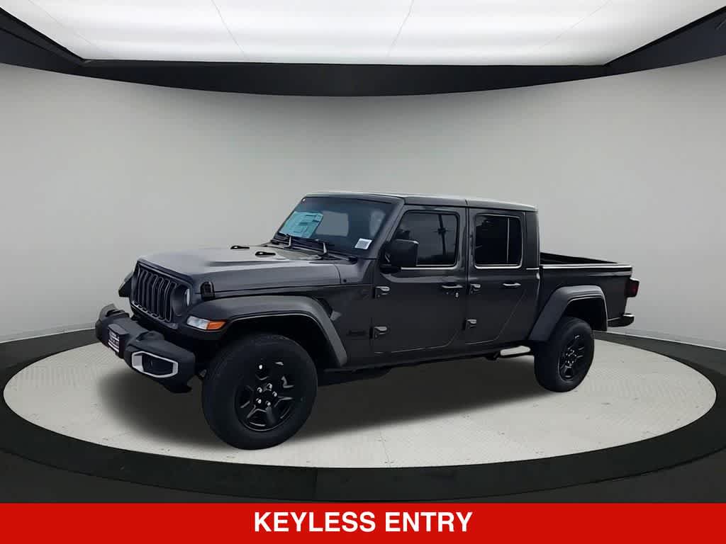 Thumbnail: 2026 Jeep Gladiator - 4