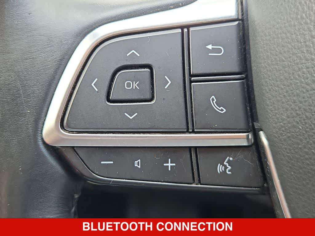 Thumbnail: 2021 Toyota Highlander - 23