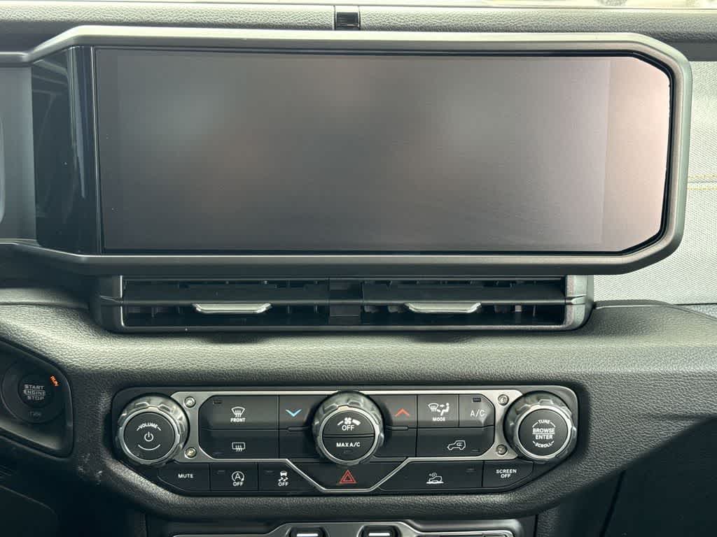 Thumbnail: 2026 Jeep Gladiator - 16