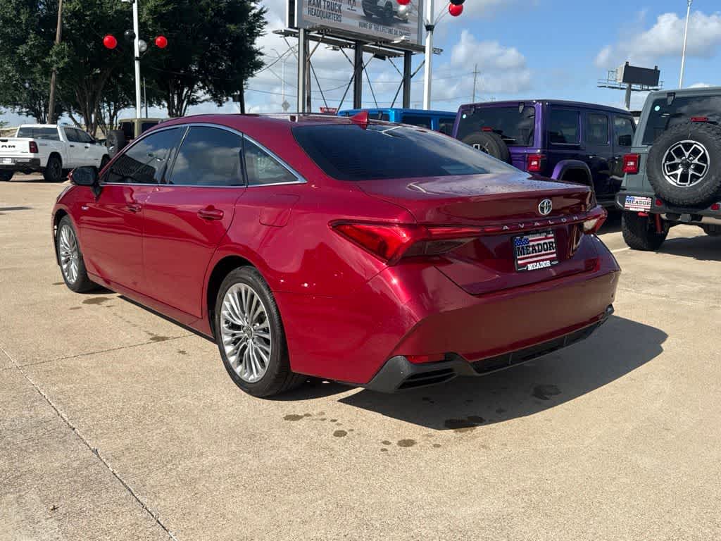 Thumbnail: 2021 Toyota Avalon - 3
