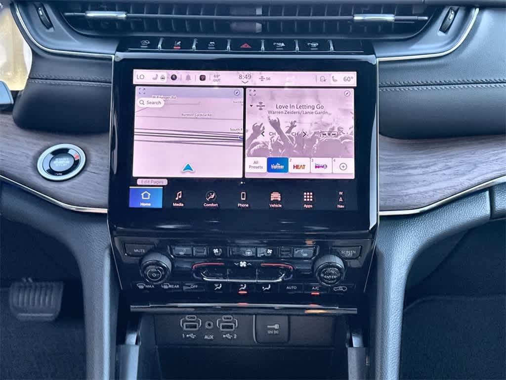 Thumbnail: 2025 Jeep Grand Cherokee L - 16