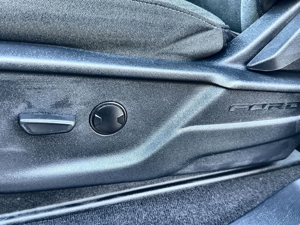 Thumbnail: 2025 Ford F-250 - 25