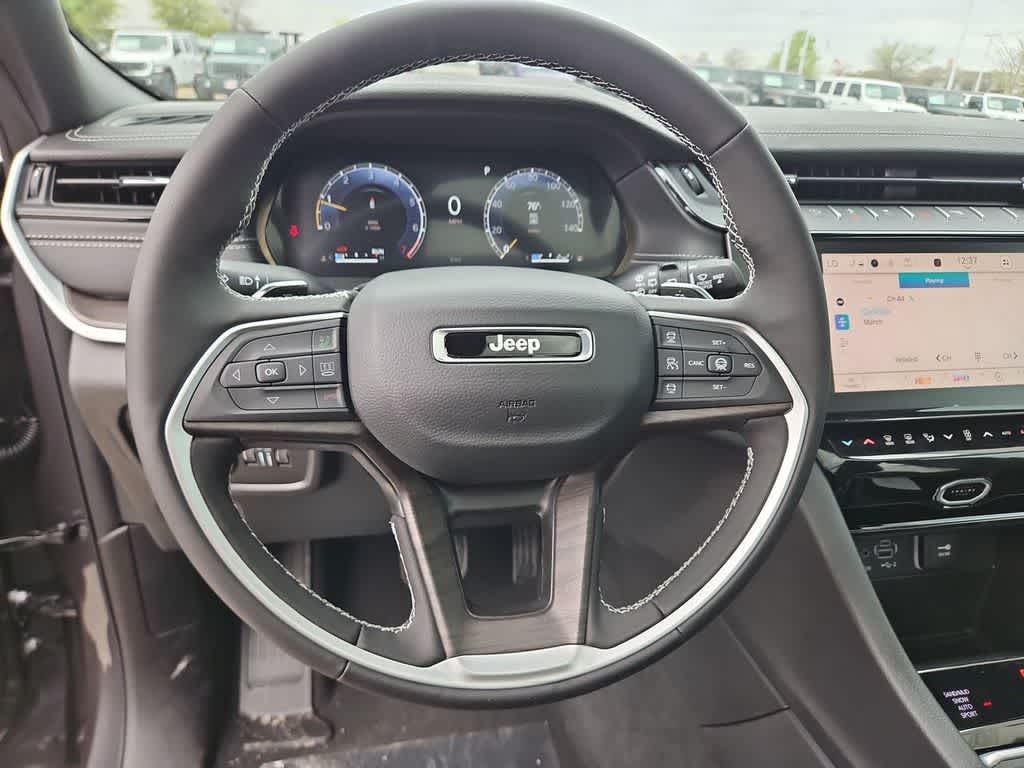 Thumbnail: 2026 Jeep Grand Cherokee L - 25