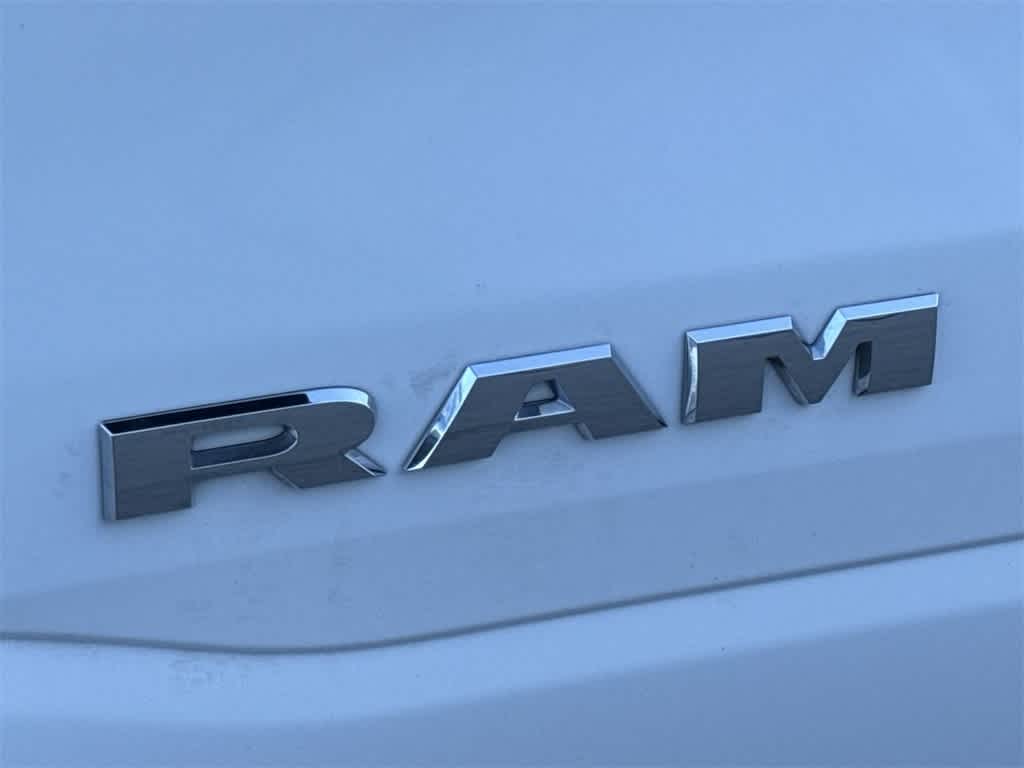 Thumbnail: 2025 RAM 1500 - 10