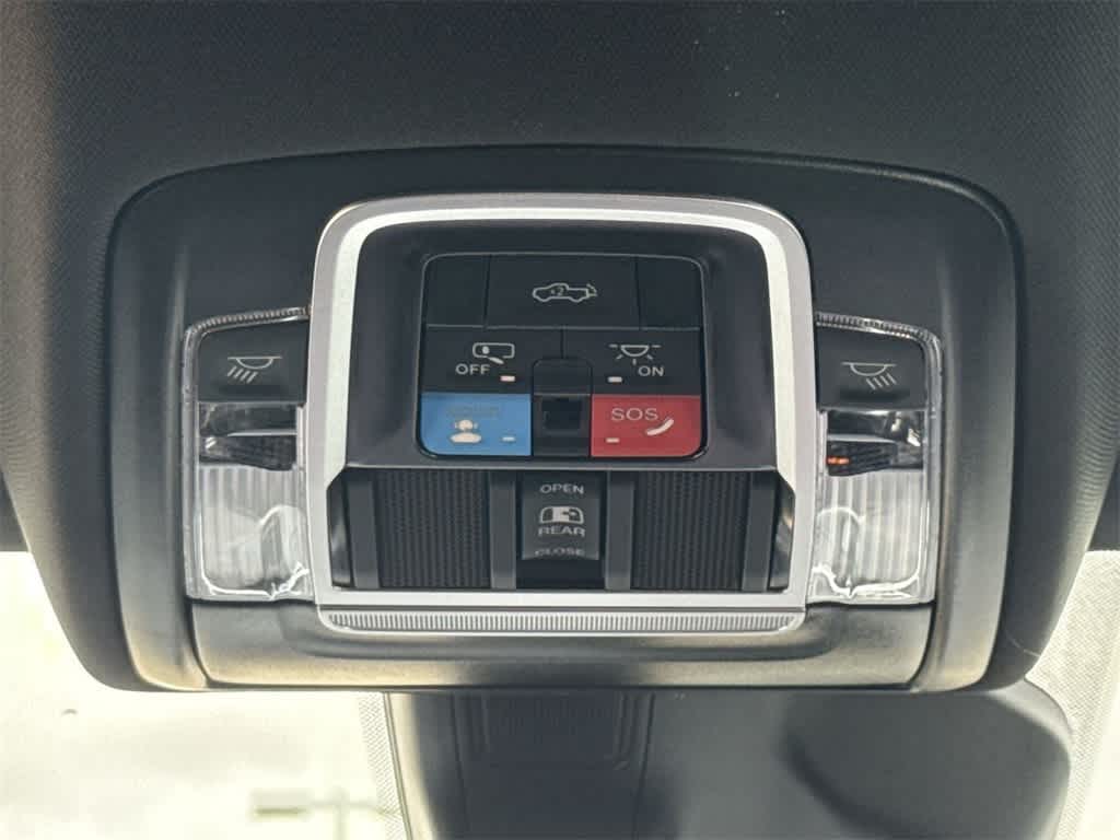 Thumbnail: 2026 RAM 1500 - 19