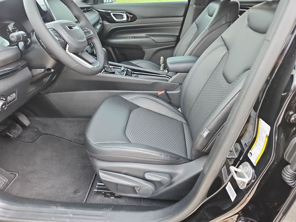 Thumbnail: 2026 Jeep Compass - 17