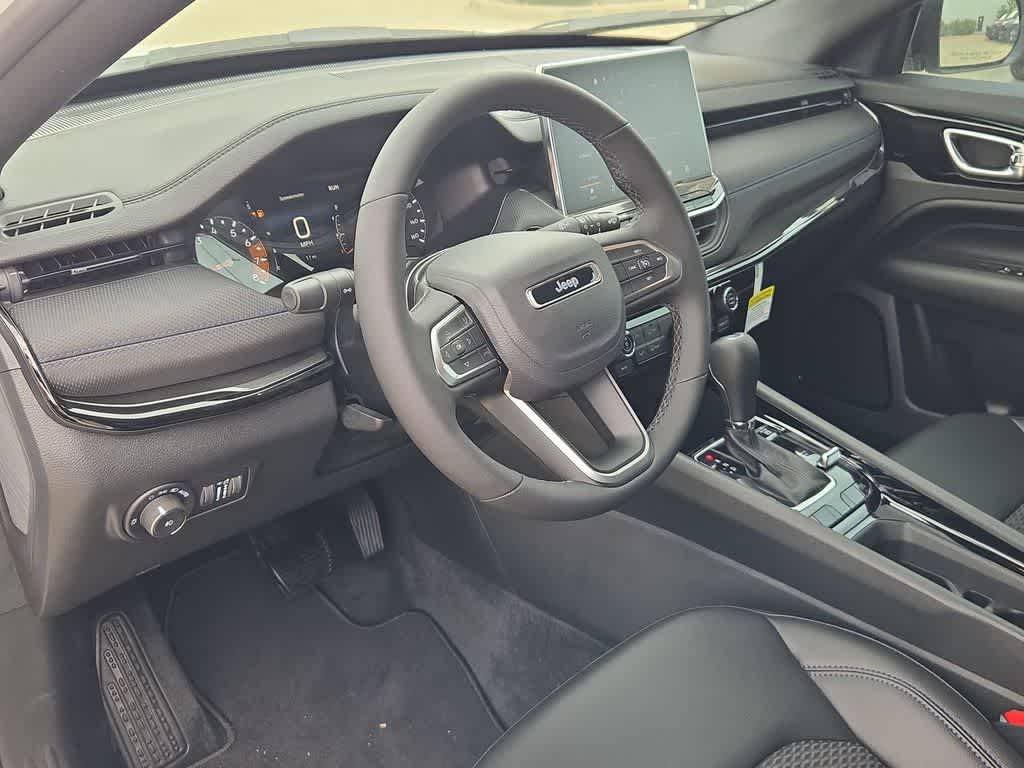 Thumbnail: 2026 Jeep Compass - 10
