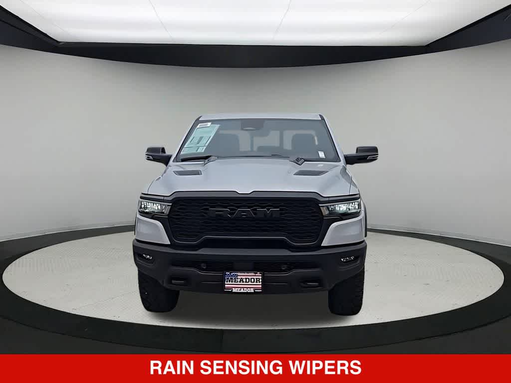 Thumbnail: 2026 RAM 1500 - 3