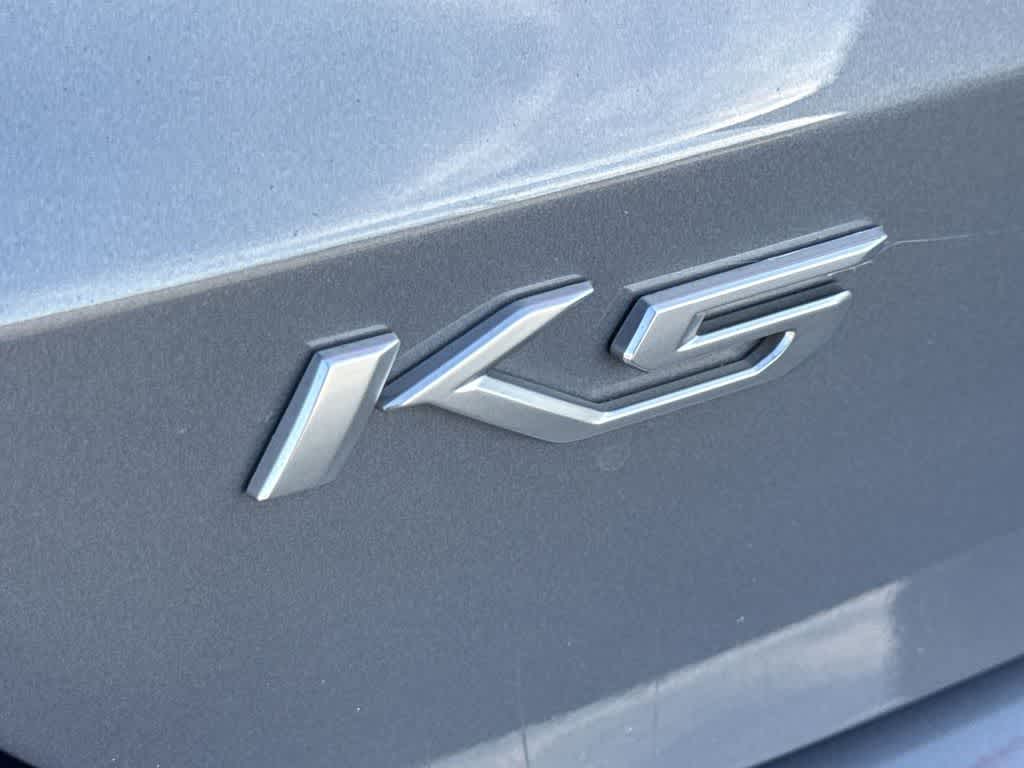 Thumbnail: 2022 Kia K5 - 8