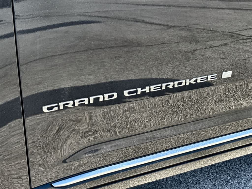 Thumbnail: 2025 Jeep Grand Cherokee - 8