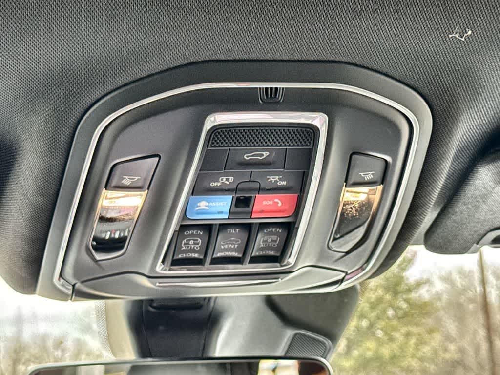 Thumbnail: 2026 Jeep Grand Cherokee - 19