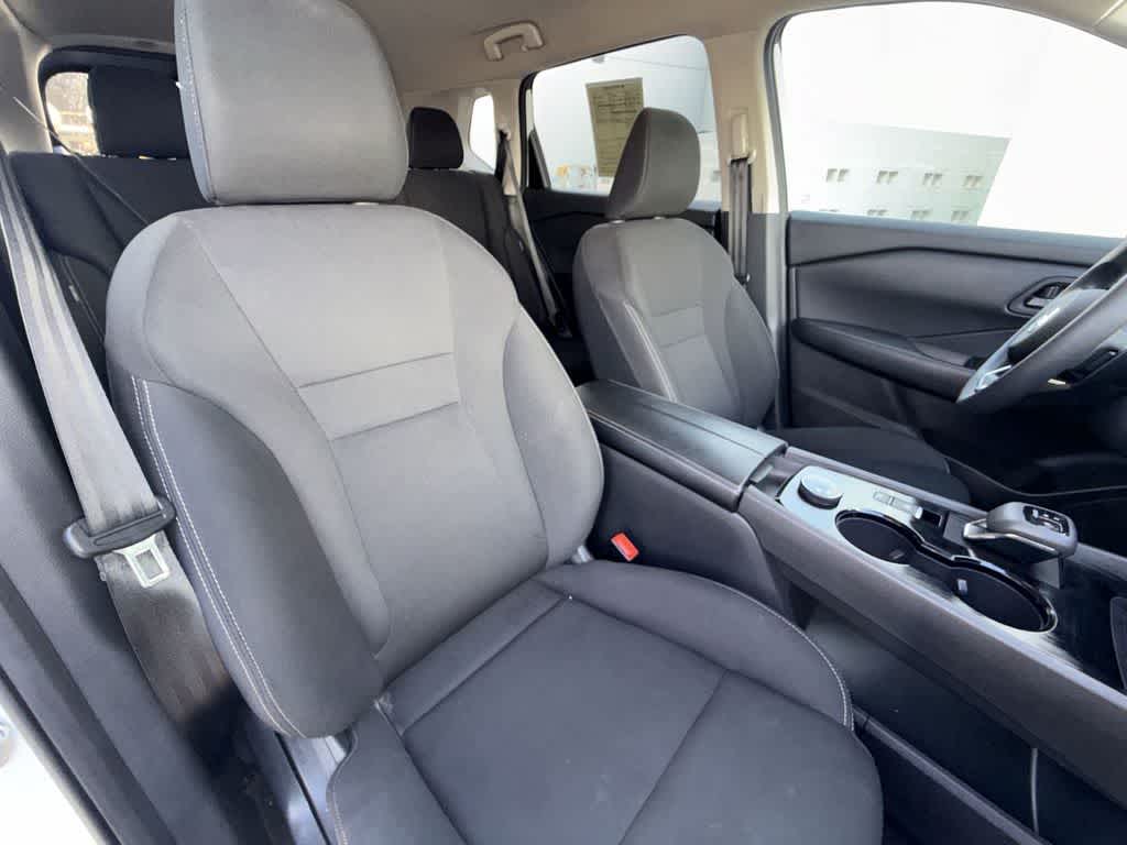 Thumbnail: 2024 Nissan Rogue - 12