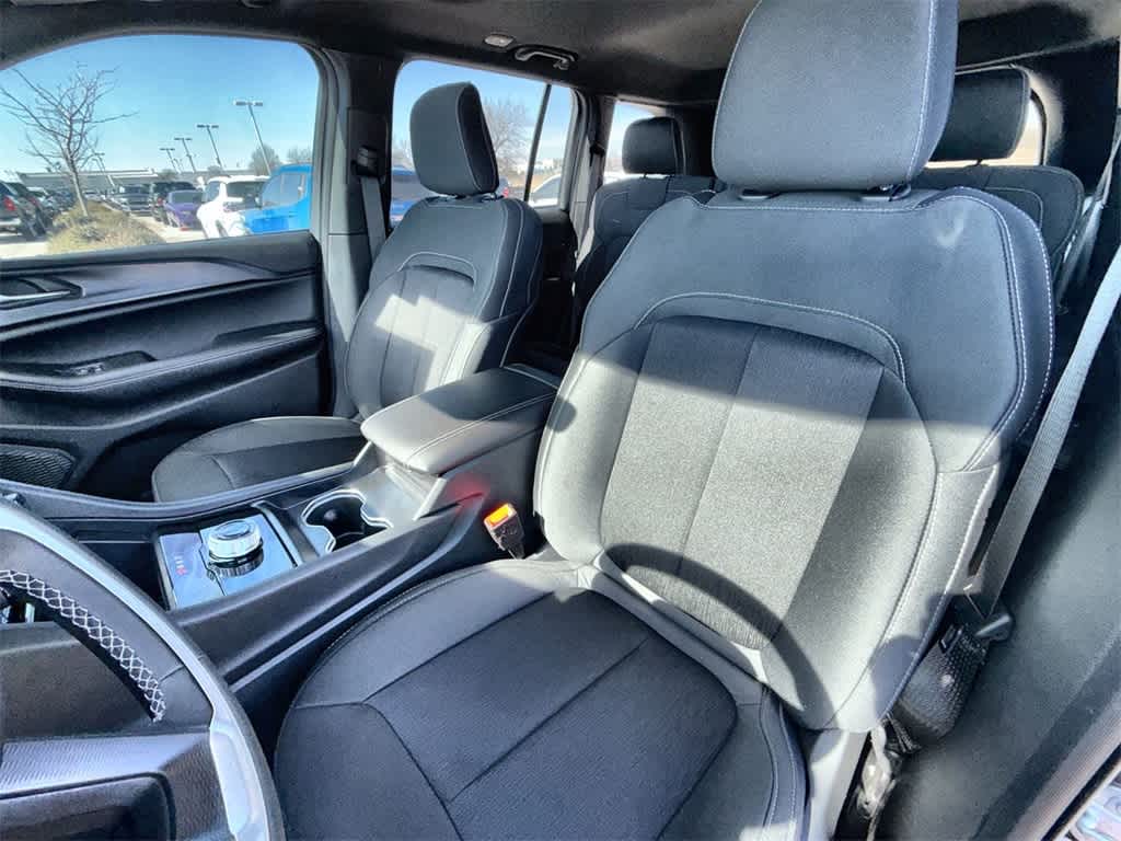 Thumbnail: 2025 Jeep Grand Cherokee - 11