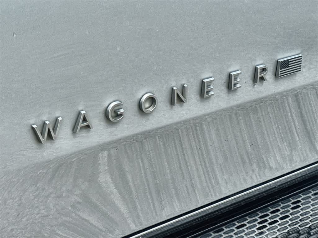Thumbnail: 2023 Jeep Wagoneer - 7