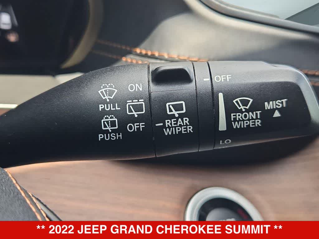 Thumbnail: 2022 Jeep Grand Cherokee - 25