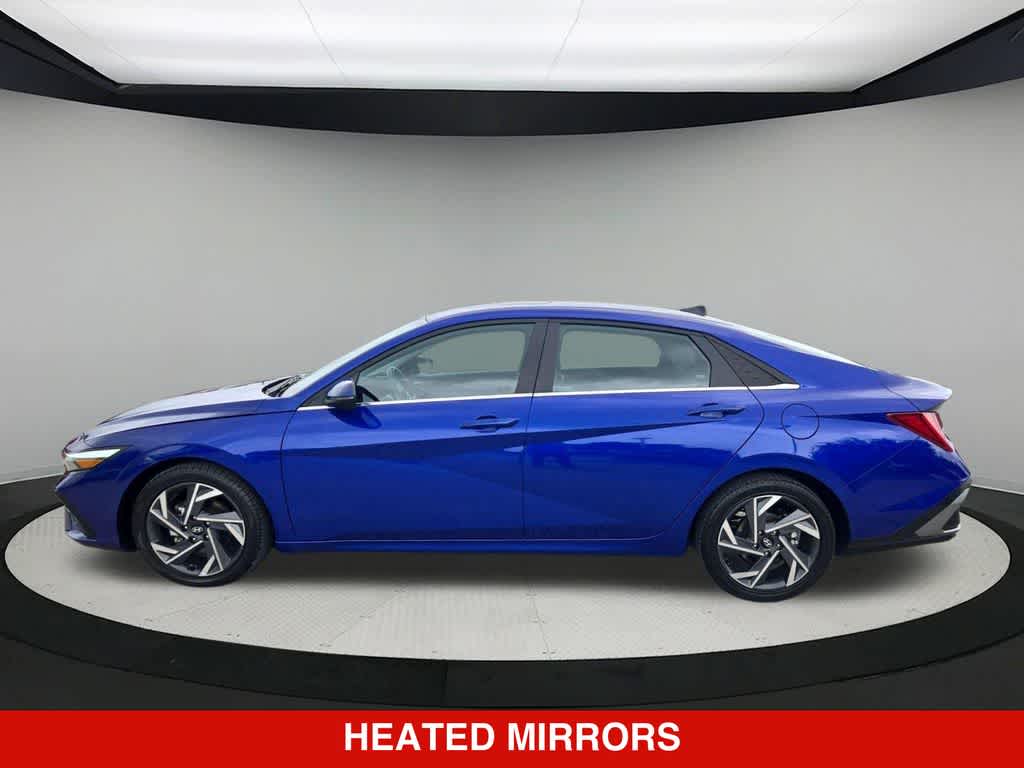 Thumbnail: 2025 Hyundai Elantra - 3
