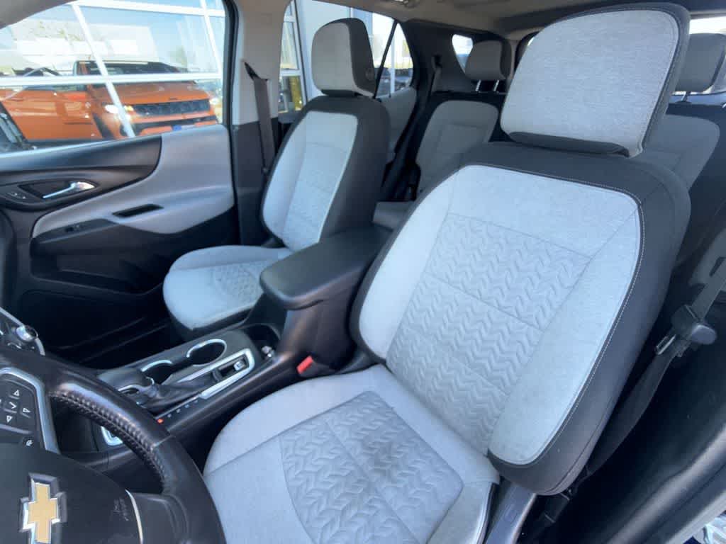 Thumbnail: 2022 Chevrolet Equinox - 11