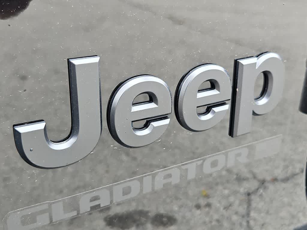 Thumbnail: 2026 Jeep Gladiator - 12