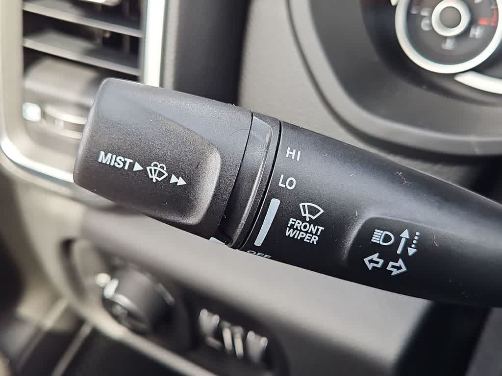 Thumbnail: 2026 RAM 1500 - 26