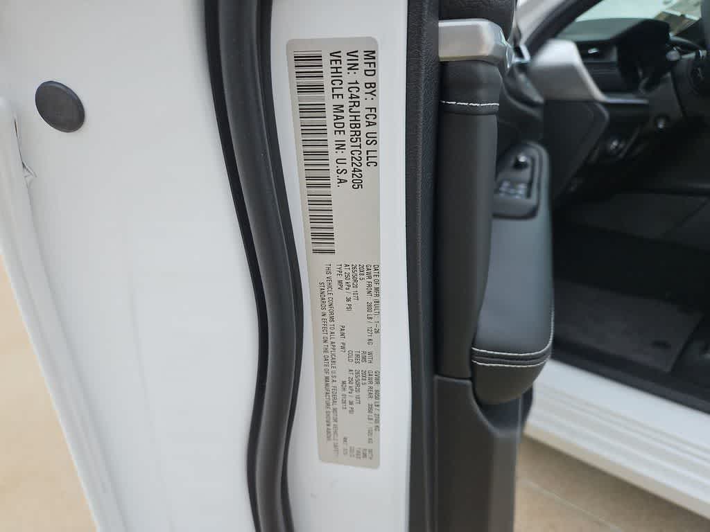 Thumbnail: 2026 Jeep Grand Cherokee - 36