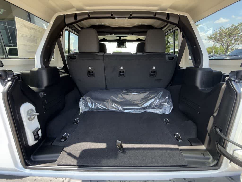 Thumbnail: 2025 Jeep Wrangler - 20