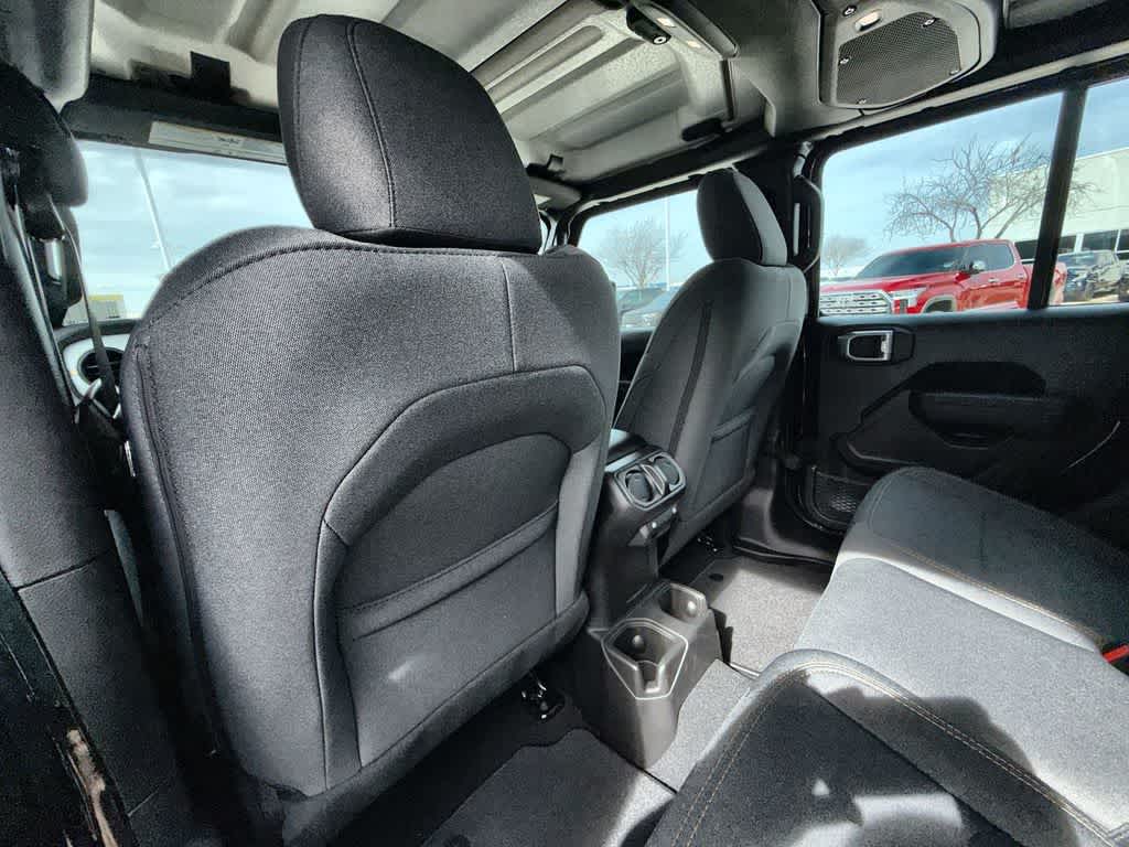 Thumbnail: 2026 Jeep Gladiator - 12