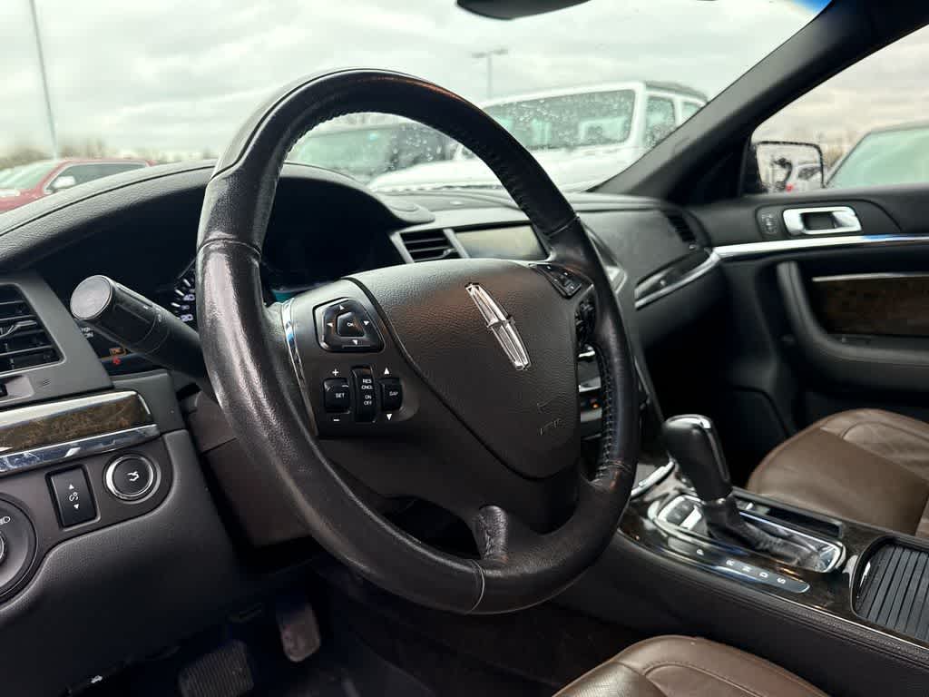 Thumbnail: 2015 Lincoln MKS - 2