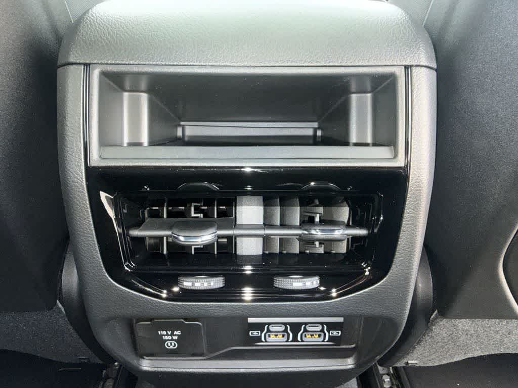 Thumbnail: 2026 Jeep Grand Cherokee - 21