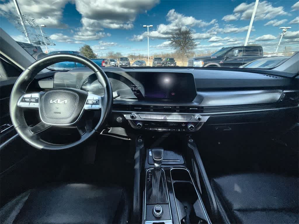 Thumbnail: 2023 Kia Telluride - 16