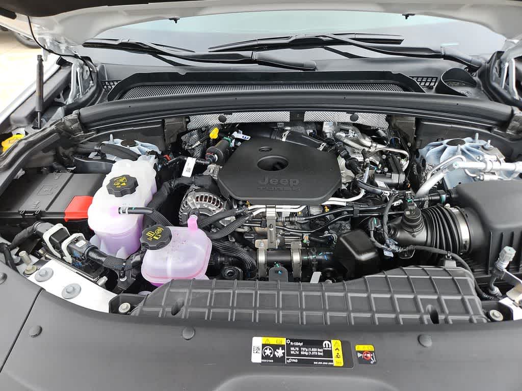 Thumbnail: 2026 Jeep Grand Cherokee - 15