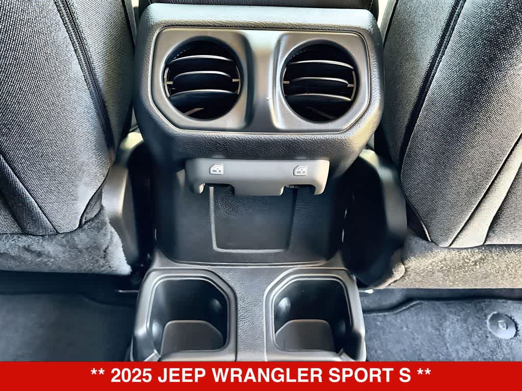 Thumbnail: 2025 Jeep Wrangler - 21