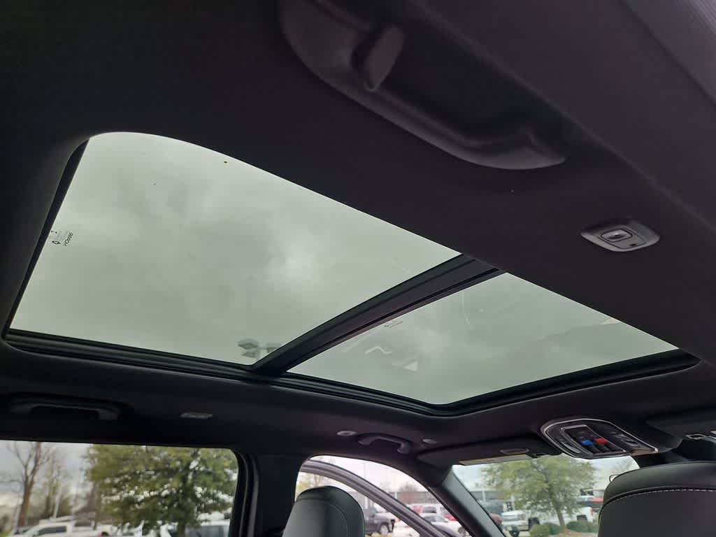 Thumbnail: 2026 Jeep Grand Cherokee L - 23