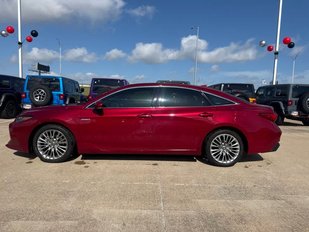 Thumbnail: 2021 Toyota Avalon - 2