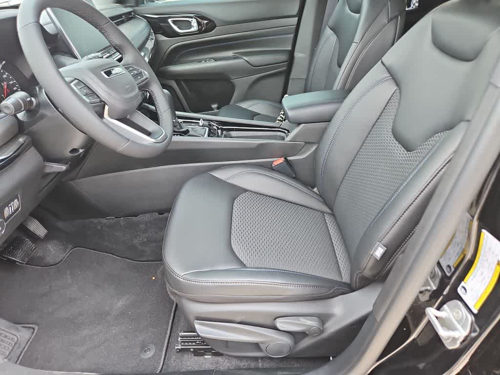 Thumbnail: 2026 Jeep Compass - 17