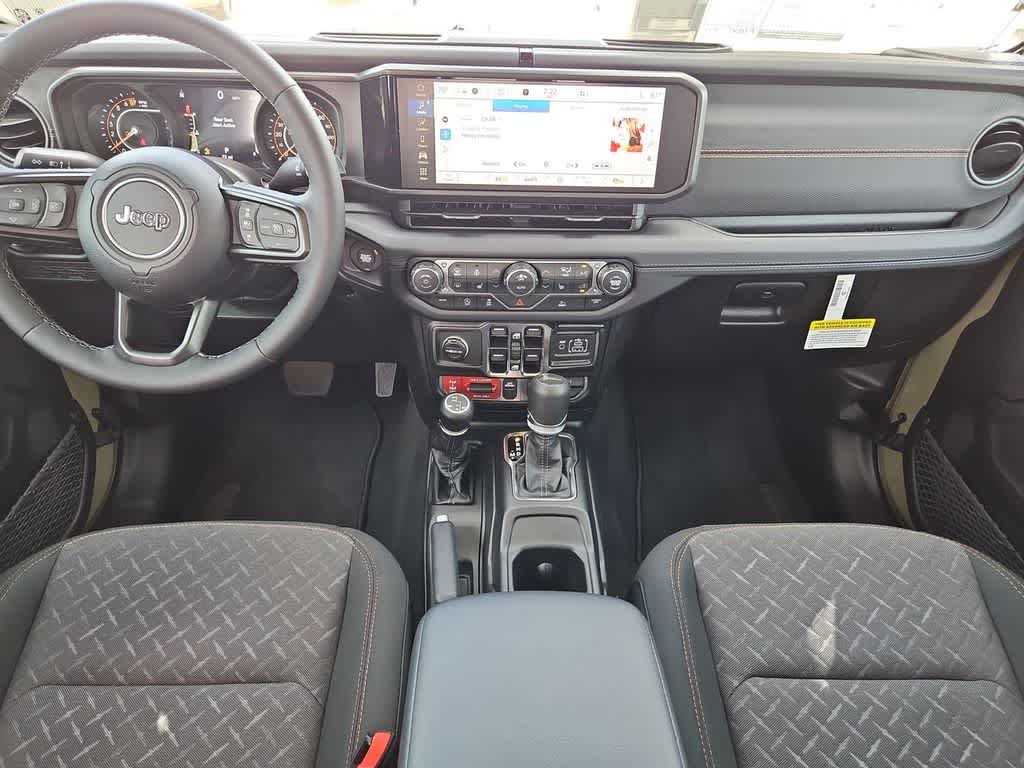 Thumbnail: 2026 Jeep Gladiator - 16