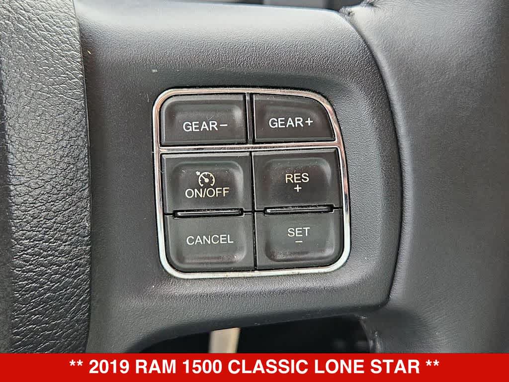Thumbnail: 2019 RAM 1500 Classic - 23