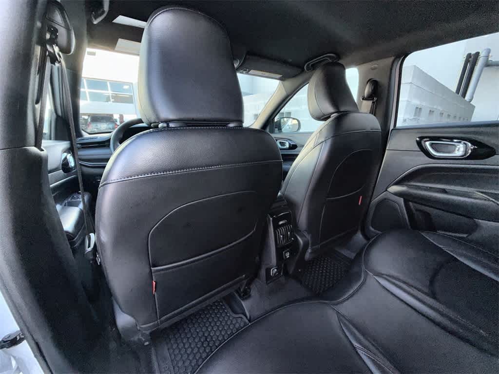 Thumbnail: 2023 Jeep Compass - 12