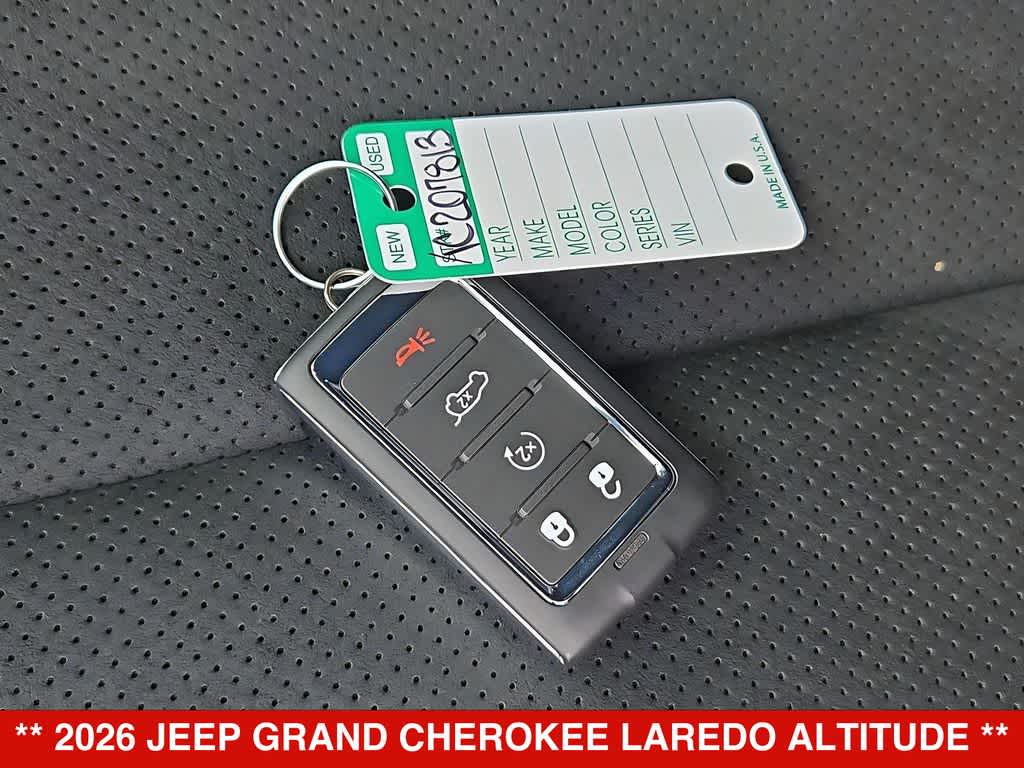 Thumbnail: 2026 Jeep Grand Cherokee - 37