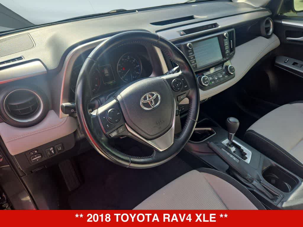 Thumbnail: 2018 Toyota RAV4 - 2