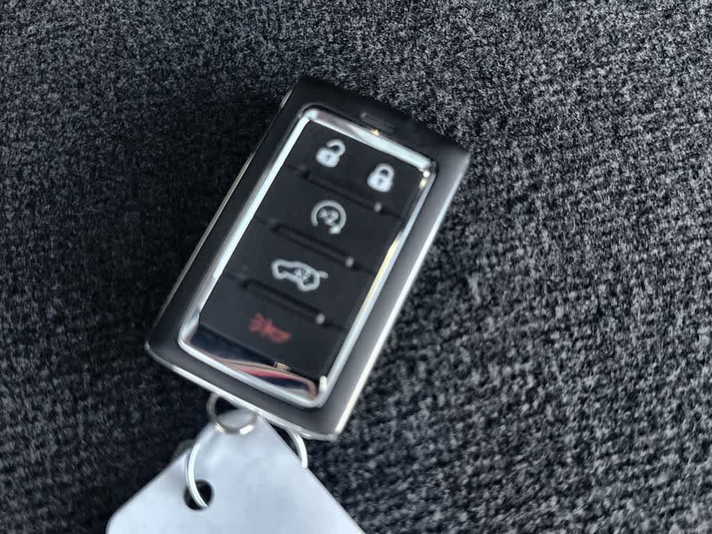 Thumbnail: 2026 Jeep Grand Cherokee L - 22