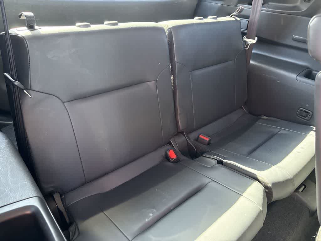 Thumbnail: 2024 Mitsubishi Outlander - 12