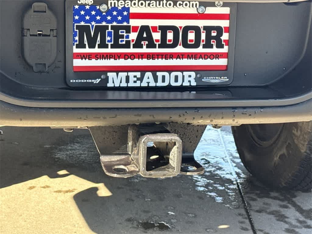 Thumbnail: 2023 Jeep Gladiator - 22