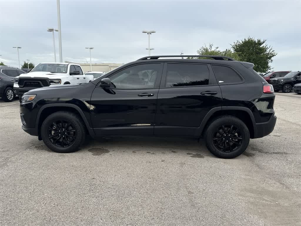 Thumbnail: 2023 Jeep Cherokee - 3
